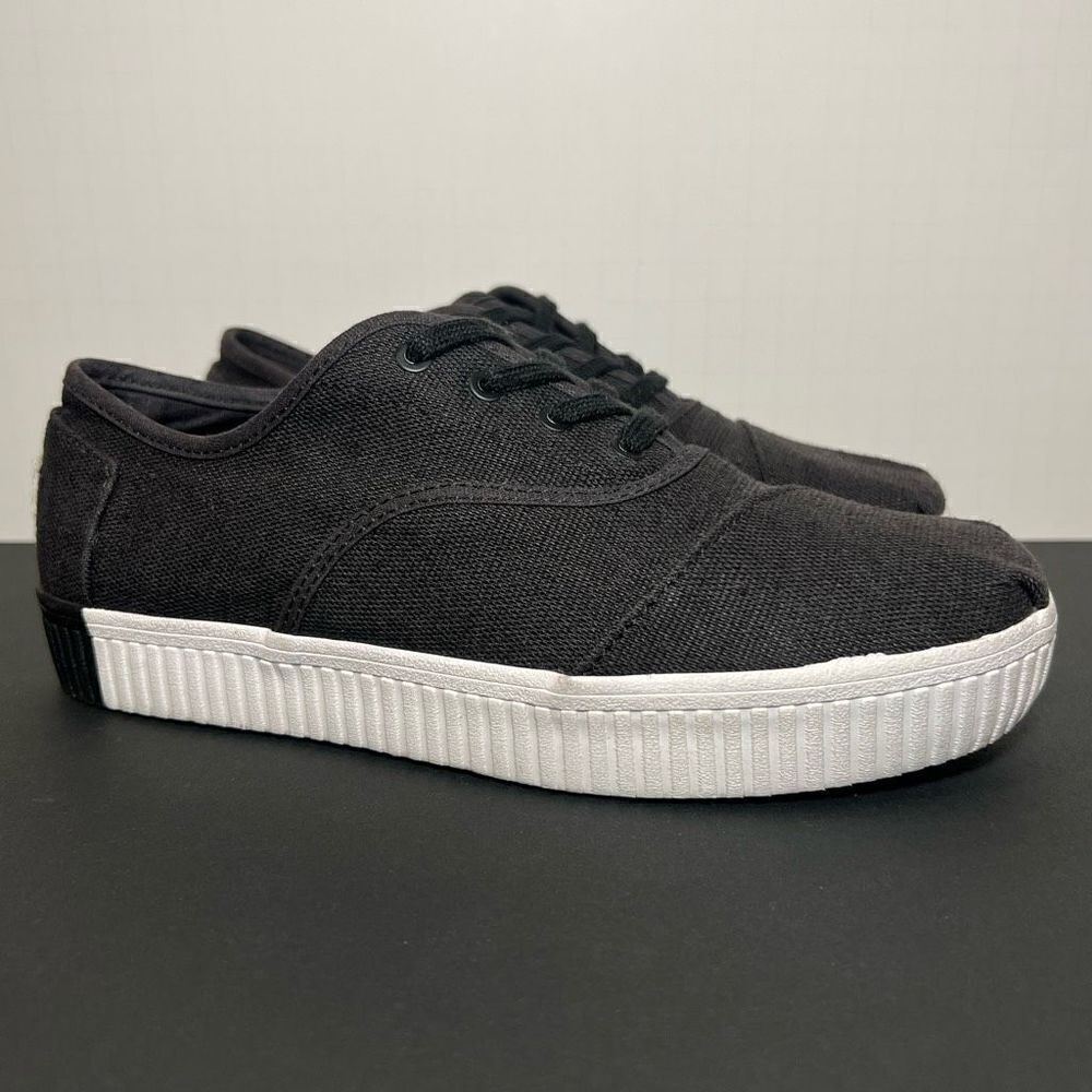 Womens TOMS Cordones Boardwalk Black Canvas Lace Up Platform Sneakers / Size 6.5